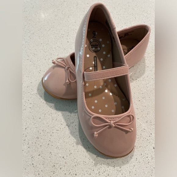 Wonder Nation Pink Kids Ballet Flats size 9 - Picture 1 of 7